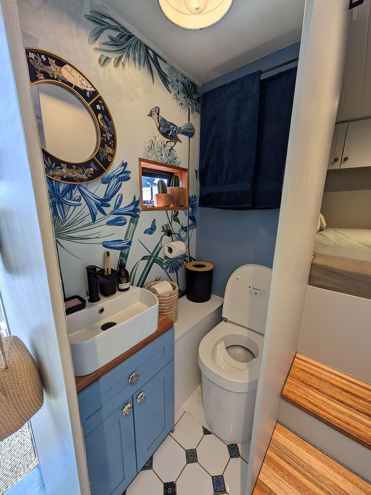 Separett Tiny with Urine Tube Composting Toilet
