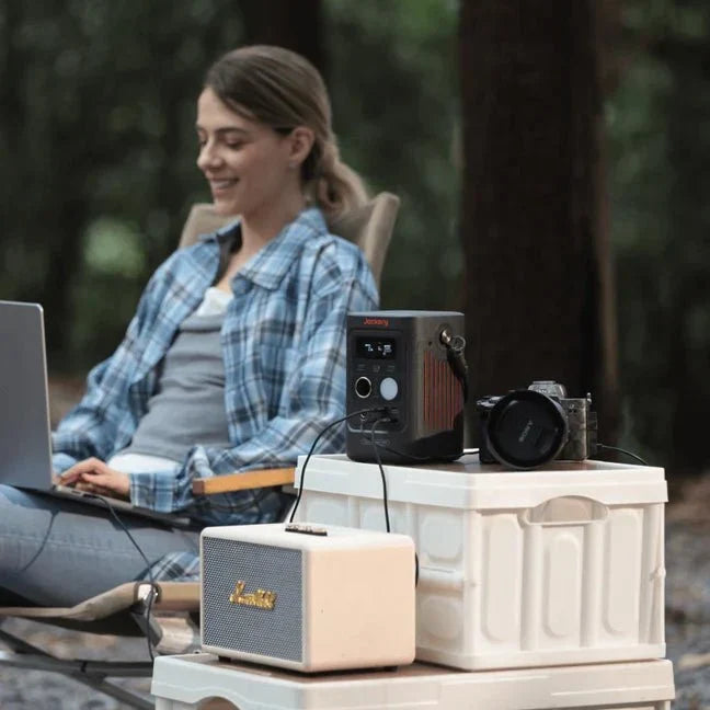Jackery Explorer 300D Portable Power Station